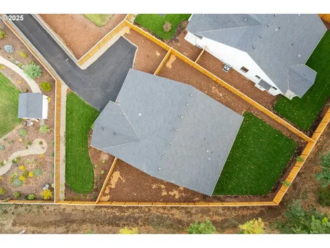 871 Oakleaf Way Silverton OR 97381