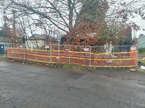 3015 SE 87th Avenue Portland OR 97266
