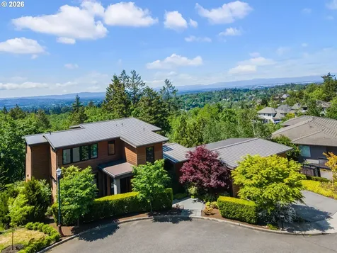 8718 NW Terraceview Court Portland OR 97229