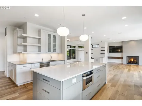 8718 NW Terraceview Court Portland OR 97229