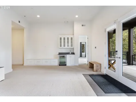 8718 NW Terraceview Court Portland OR 97229