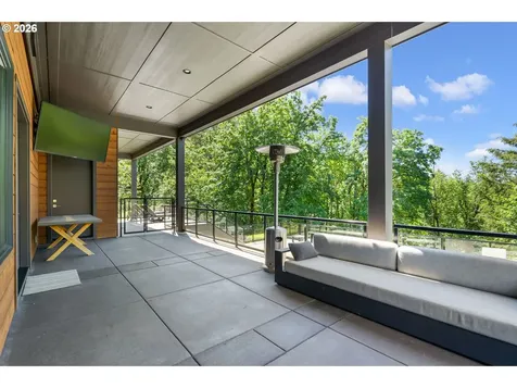 8718 NW Terraceview Court Portland OR 97229