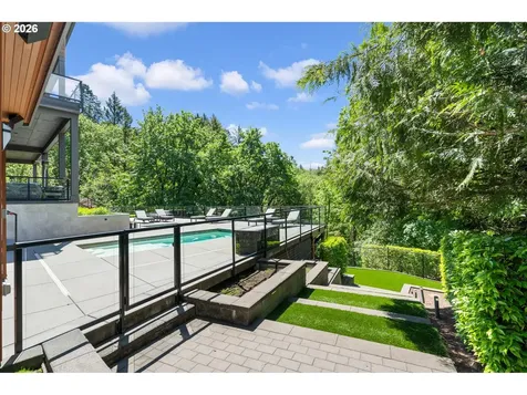 8718 NW Terraceview Court Portland OR 97229