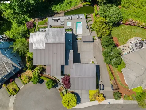8718 NW Terraceview Court Portland OR 97229