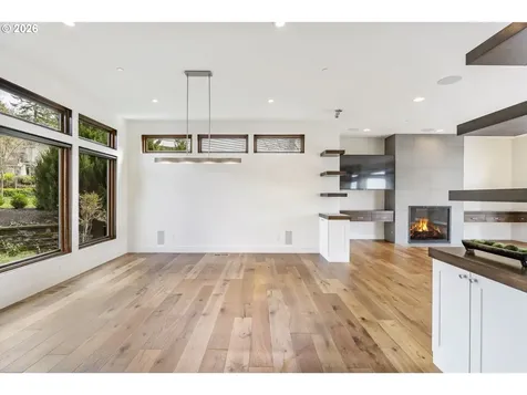 8718 NW Terraceview Court Portland OR 97229
