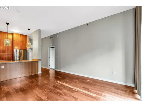 922 NW 11th Avenue Portland OR 97209