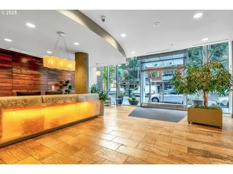 922 NW 11th Avenue Portland OR 97209