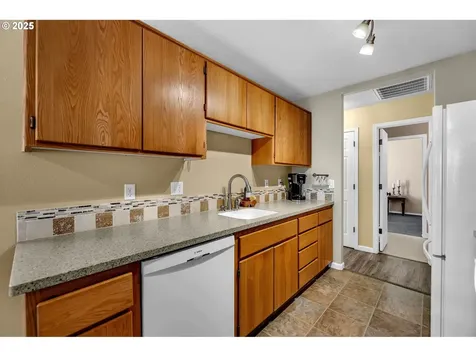 9108 NE 54th Street Vancouver WA 98662