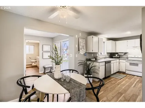 10835 SW 62nd Place Portland OR 97219