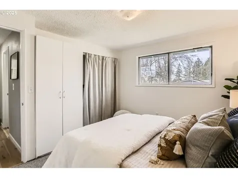 10835 SW 62nd Place Portland OR 97219