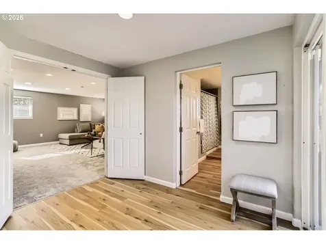 10835 SW 62nd Place Portland OR 97219