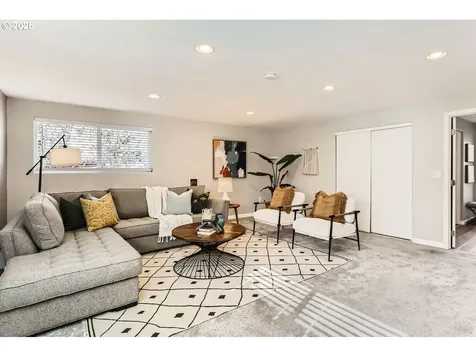 10835 SW 62nd Place Portland OR 97219