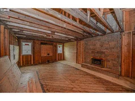 19769 Florence Drive Clatskanie OR 97016