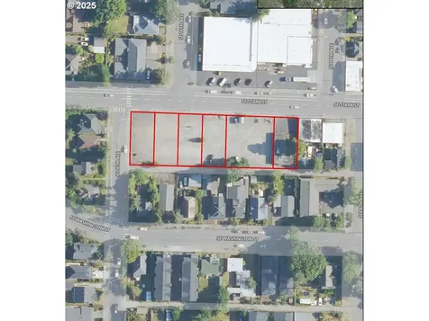7700 SE Stark Street Portland OR 97215