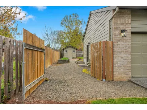20040 Torrey Pines Drive Oregon City OR 97045