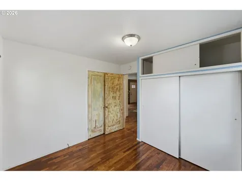 1729 Cottonwood Avenue Coos Bay OR 97420