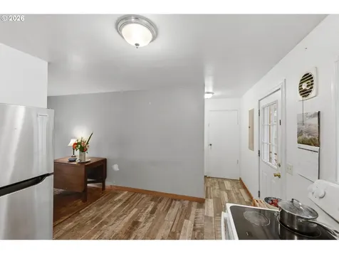 1729 Cottonwood Avenue Coos Bay OR 97420