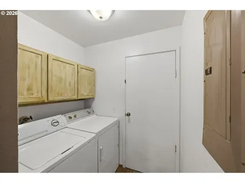 1729 Cottonwood Avenue Coos Bay OR 97420