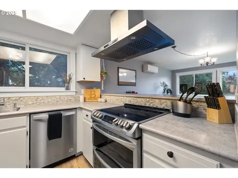 8583 SW Dakota Court Tualatin OR 97062