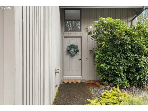 8583 SW Dakota Court Tualatin OR 97062