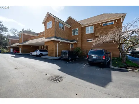 123 S Hemlock Street Cannon Beach OR 97110