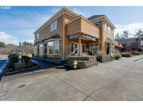 123 S Hemlock Street Cannon Beach OR 97110