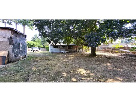 1445 SE 174th Avenue Portland OR 97233