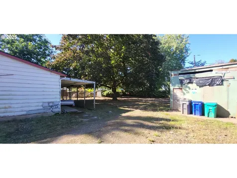 1445 SE 174th Avenue Portland OR 97233