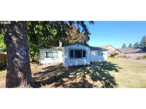 1445 SE 174th Avenue Portland OR 97233