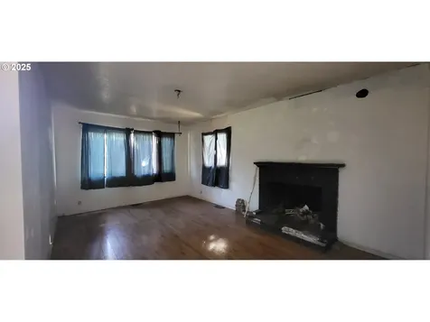 1445 SE 174th Avenue Portland OR 97233