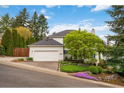 3327 SW Arnold Heights Terrace Portland OR 97219