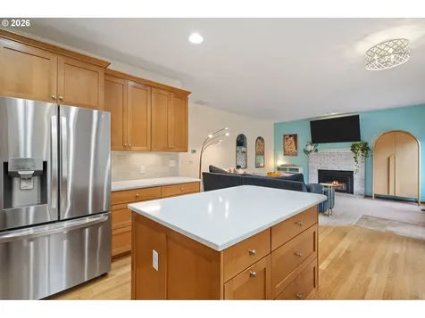 3327 SW Arnold Heights Terrace Portland OR 97219