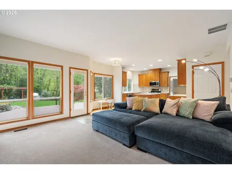 3327 SW Arnold Heights Terrace Portland OR 97219
