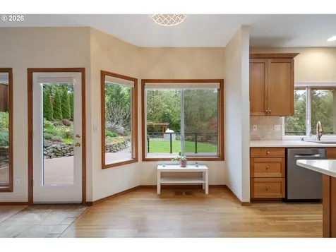 3327 SW Arnold Heights Terrace Portland OR 97219