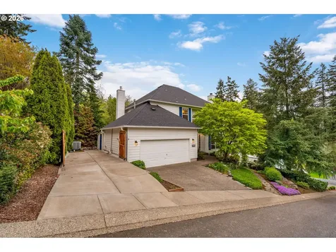 3327 SW Arnold Heights Terrace Portland OR 97219