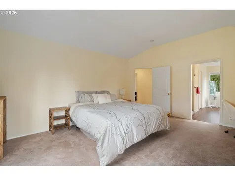 3327 SW Arnold Heights Terrace Portland OR 97219