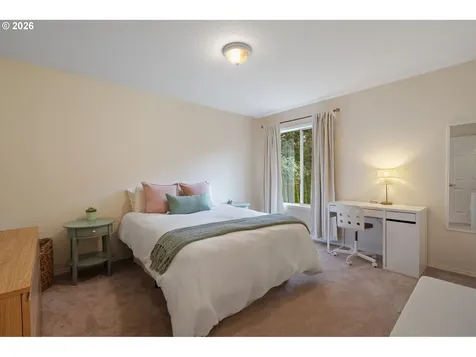 3327 SW Arnold Heights Terrace Portland OR 97219