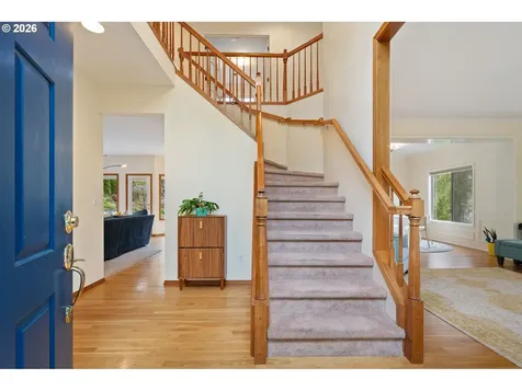 3327 SW Arnold Heights Terrace Portland OR 97219