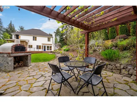 3327 SW Arnold Heights Terrace Portland OR 97219