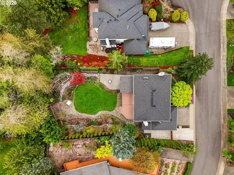 3327 SW Arnold Heights Terrace Portland OR 97219