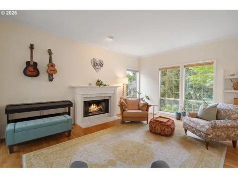 3327 SW Arnold Heights Terrace Portland OR 97219