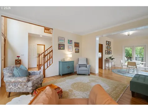 3327 SW Arnold Heights Terrace Portland OR 97219