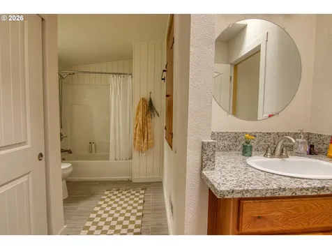 4351 NE 88th Avenue Portland OR 97220