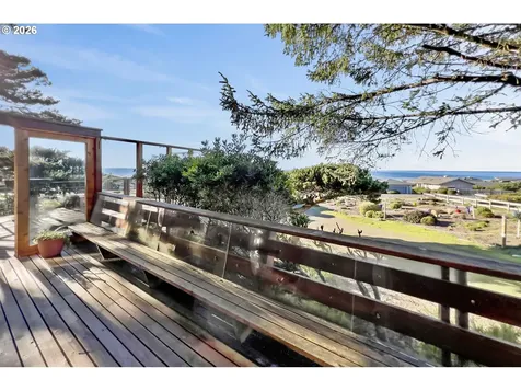 3413 NW Hidden Lake Drive Waldport OR 97394