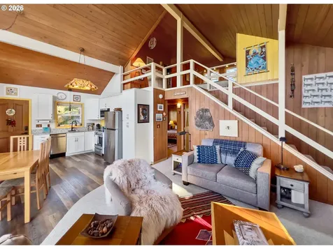 3413 NW Hidden Lake Drive Waldport OR 97394