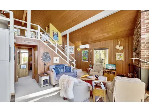 3413 NW Hidden Lake Drive Waldport OR 97394