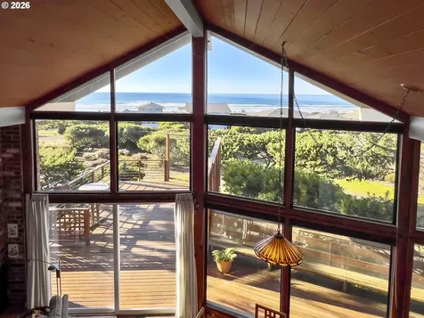 3413 NW Hidden Lake Drive Waldport OR 97394