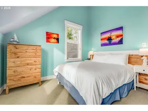 2442 SW Dune Avenue Lincoln City OR 97367