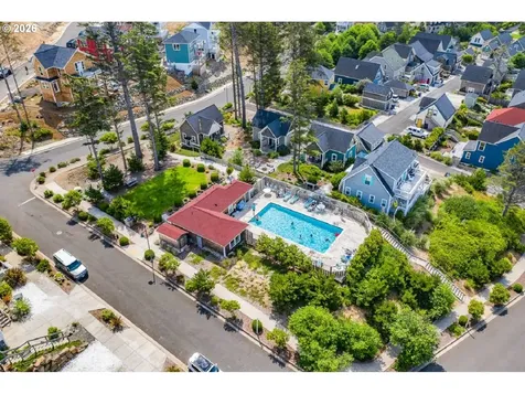 2442 SW Dune Avenue Lincoln City OR 97367