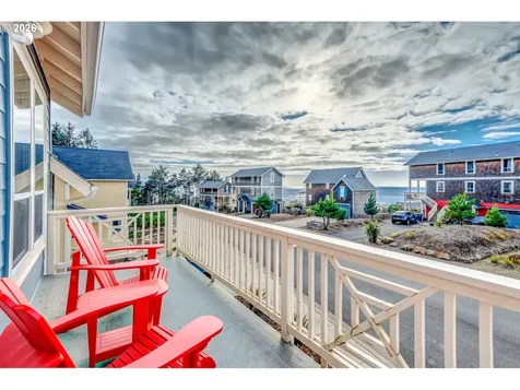 2442 SW Dune Avenue Lincoln City OR 97367